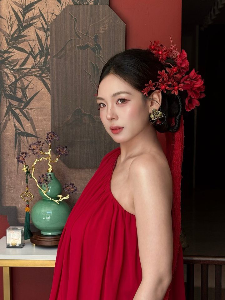 忻州艾都婚纱店主婚纱白纱礼服实拍