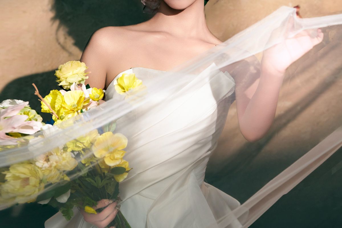 忻州艾都婚纱店 婚礼宴会现场布置与礼服场景